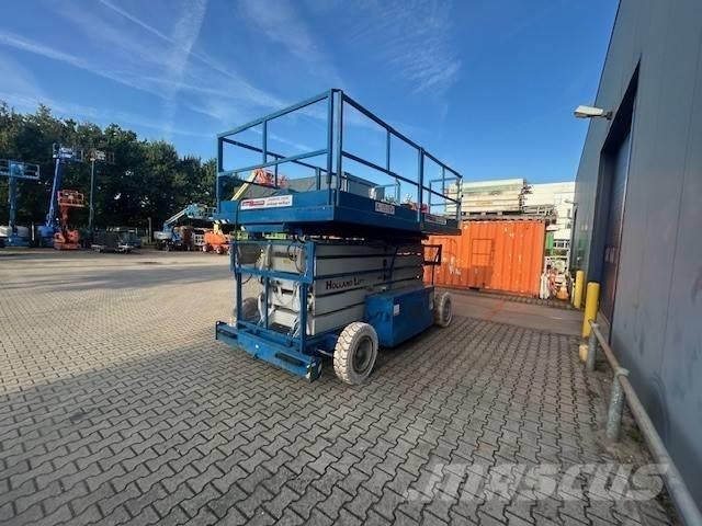 Holland Lift A151EV Підйомники-ножиці