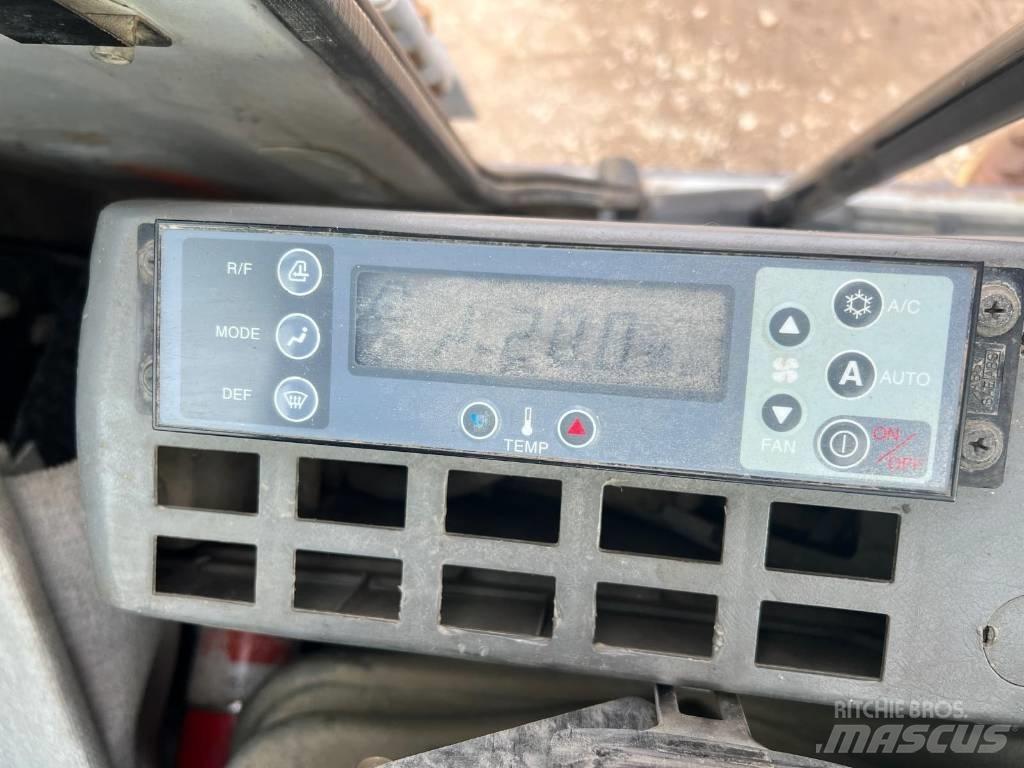 Kobelco SK 200-6 E Гусеничні екскаватори