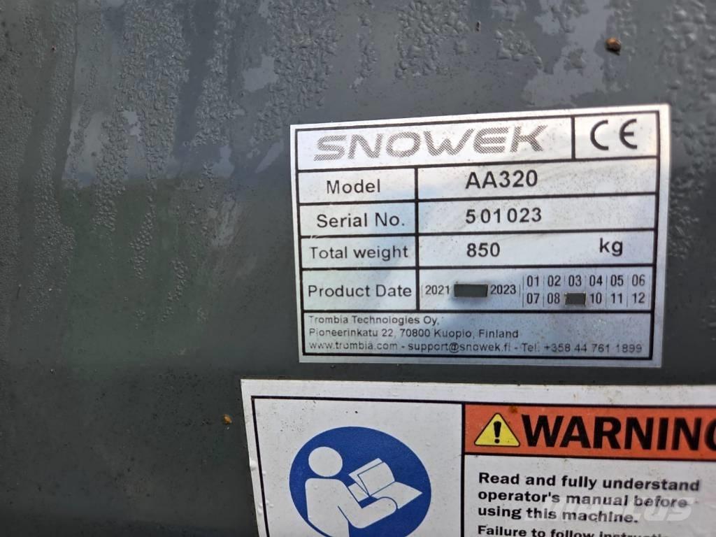 Snowek AA 320 Снігоочищувальні ножі та плуги