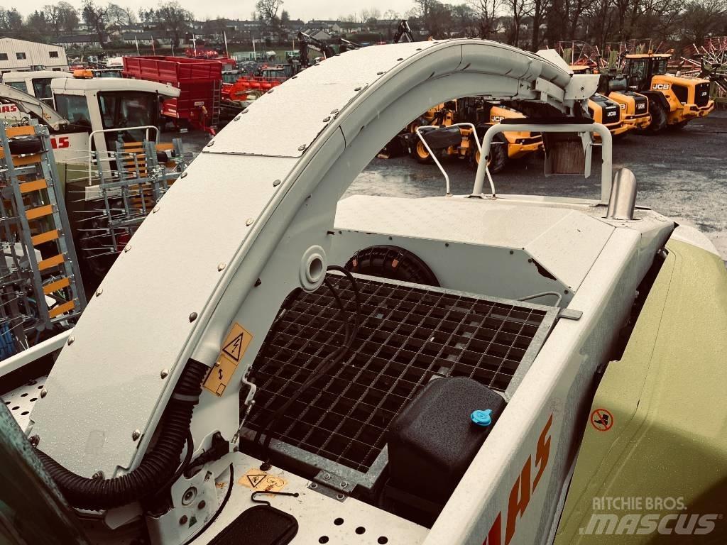 CLAAS Jaguar 840 Кормозбиральні комбайни