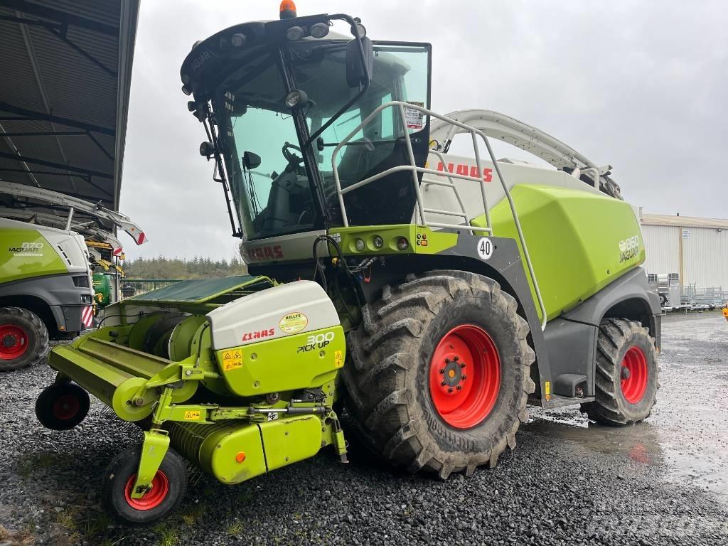 CLAAS Jaguar 840 Кормозбиральні комбайни