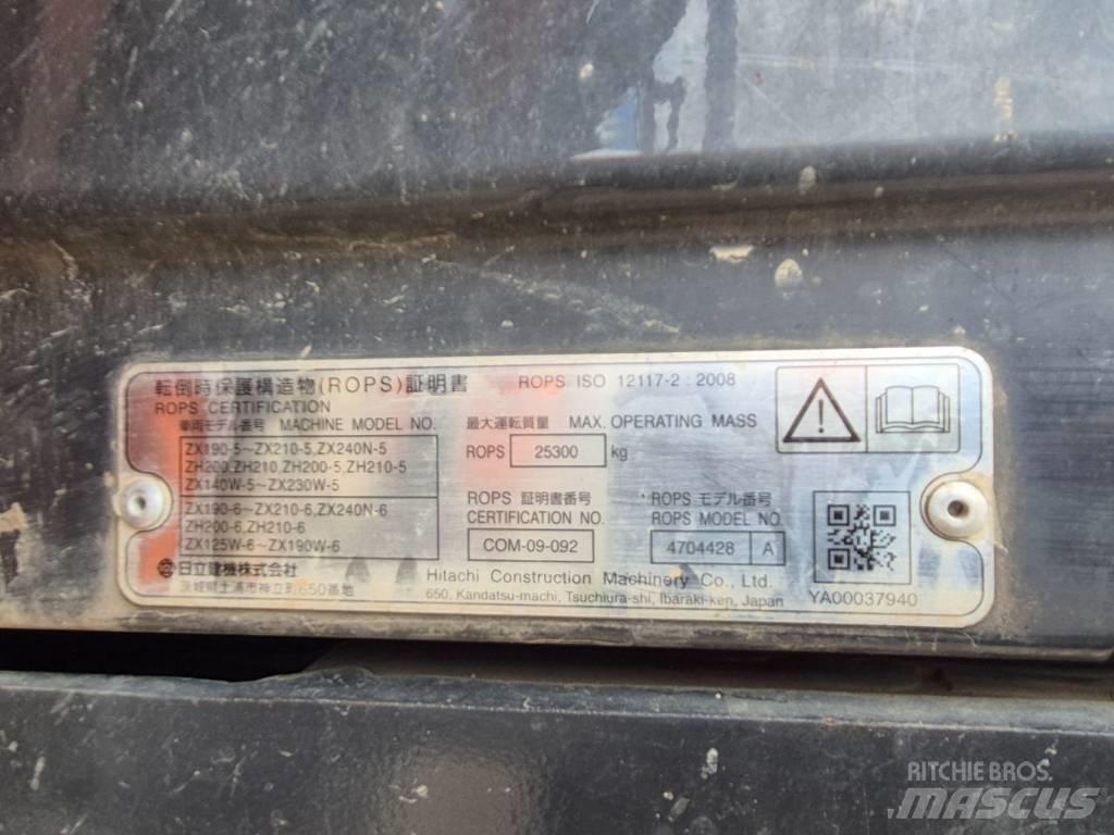 Hitachi ZX 170 W-6 Колісні екскаватори