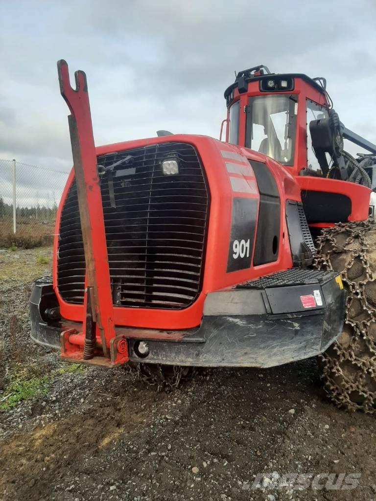 Komatsu 901 Харвестери