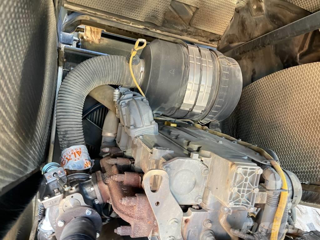 Bomag BW 213 DH-4 Грунтові котки