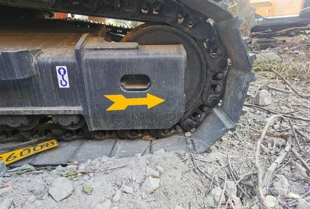 Doosan DX300LC- 9C Гусеничні екскаватори