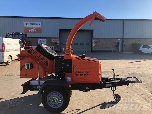 Timberwolf TW230HB Подрібнювачі деревини