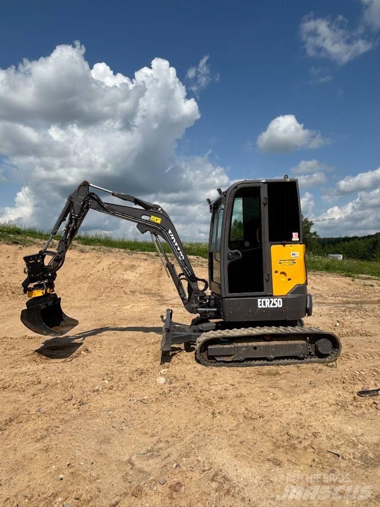 Volvo ECR 25 D Міні-екскаватори < 7т