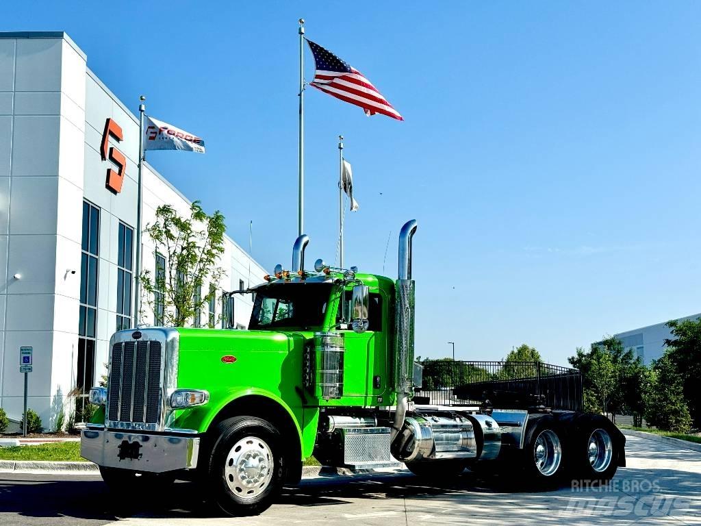 Peterbilt 389 Тягачі