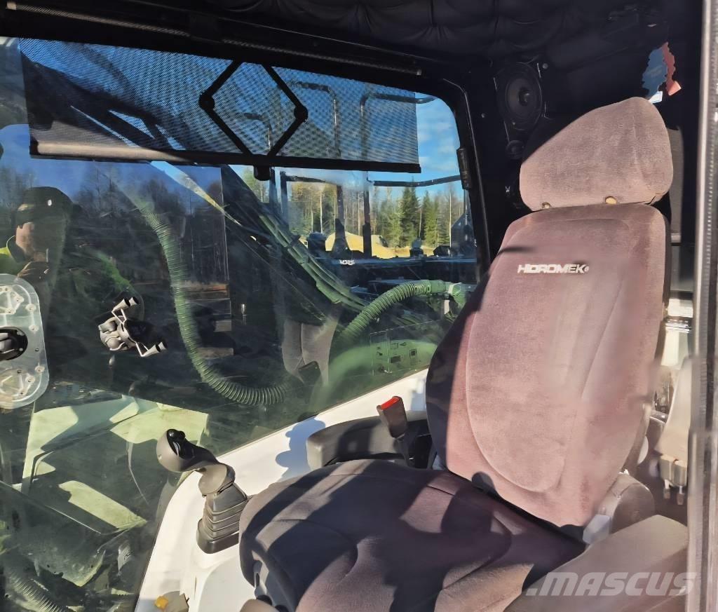 Hidromek HMK 300 LC Гусеничні екскаватори