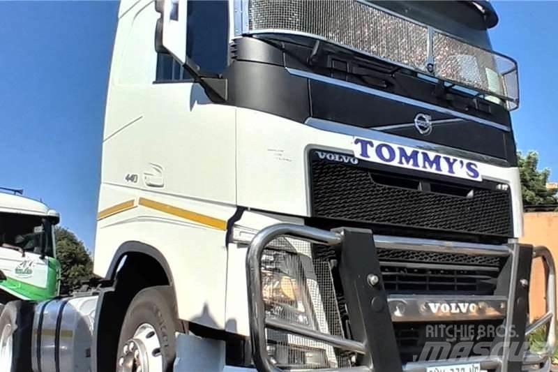 Volvo FH440 6X4 Вантажівки / спеціальні