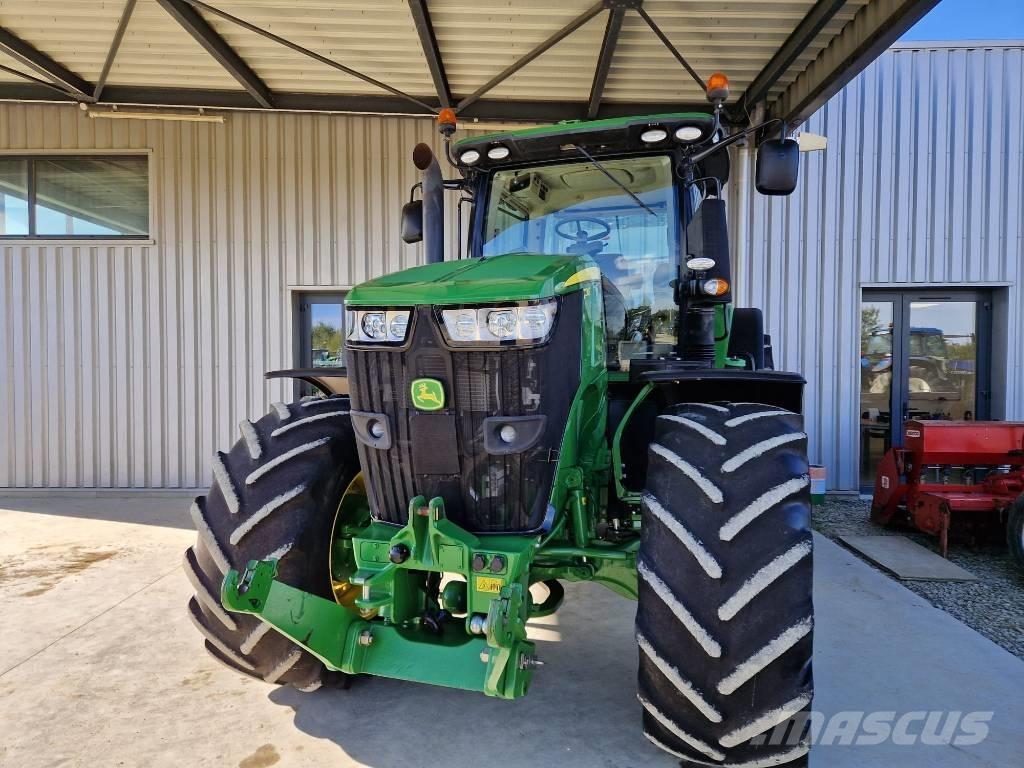 John Deere 7230 R Трактори