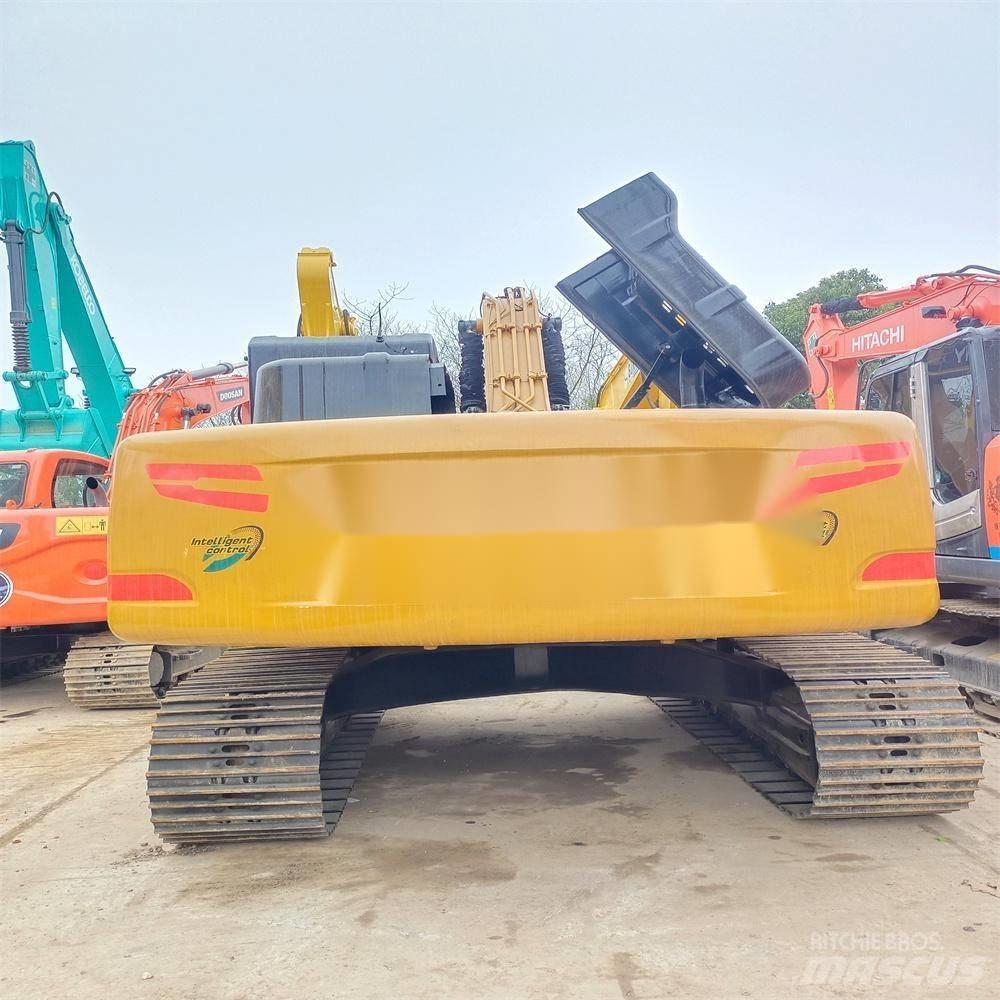 Sany SY 215 C Гусеничні екскаватори