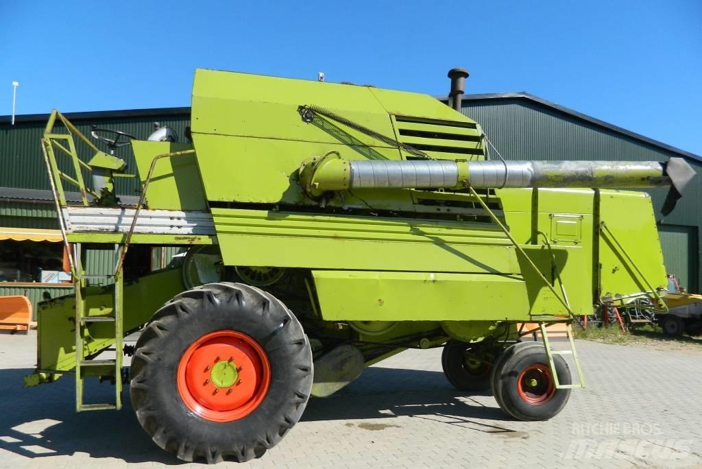 CLAAS Mercator 60 Зернозбиральні комбайни
