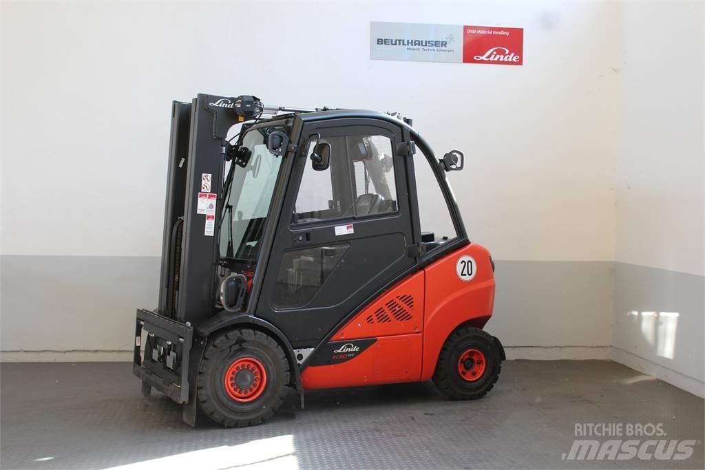 Linde H30D Дизельні навантажувачі