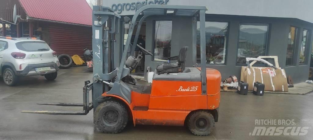 Baoli CPD 25 Електронавантажувачі