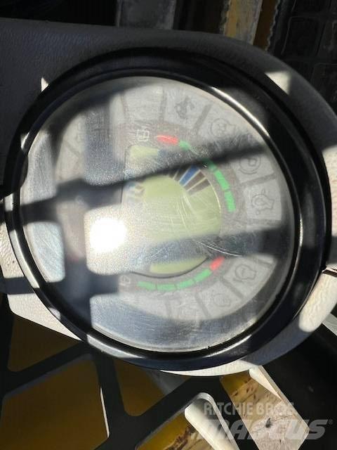 Wacker Neuson 1001 Гусеничні вантажники