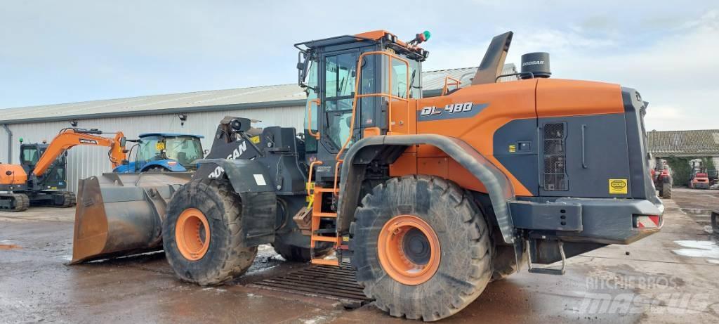 Doosan DL 480-7 Колісні екскаватори