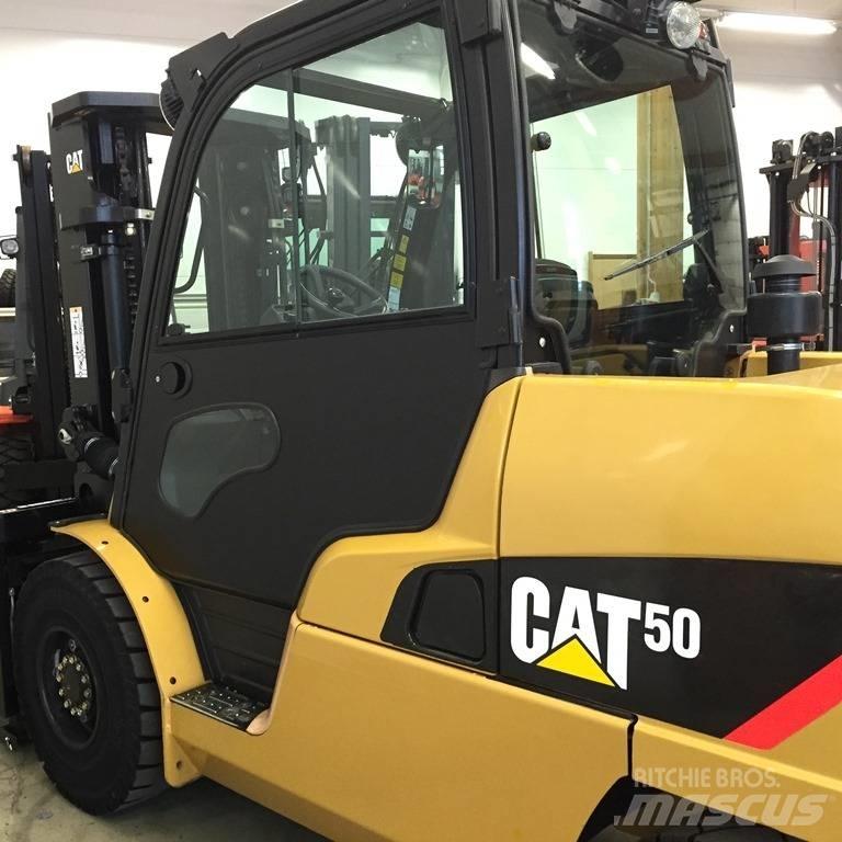 CAT DP 50 N Дизельні навантажувачі