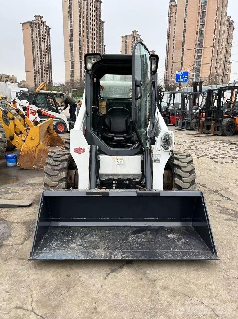 Bobcat S 750 Міні-навантажувачі