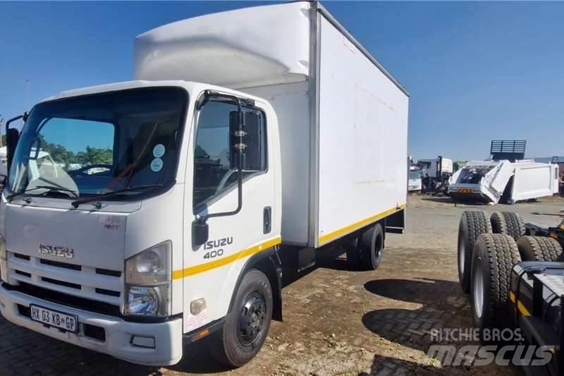 Isuzu NPR 400 Вантажівки / спеціальні