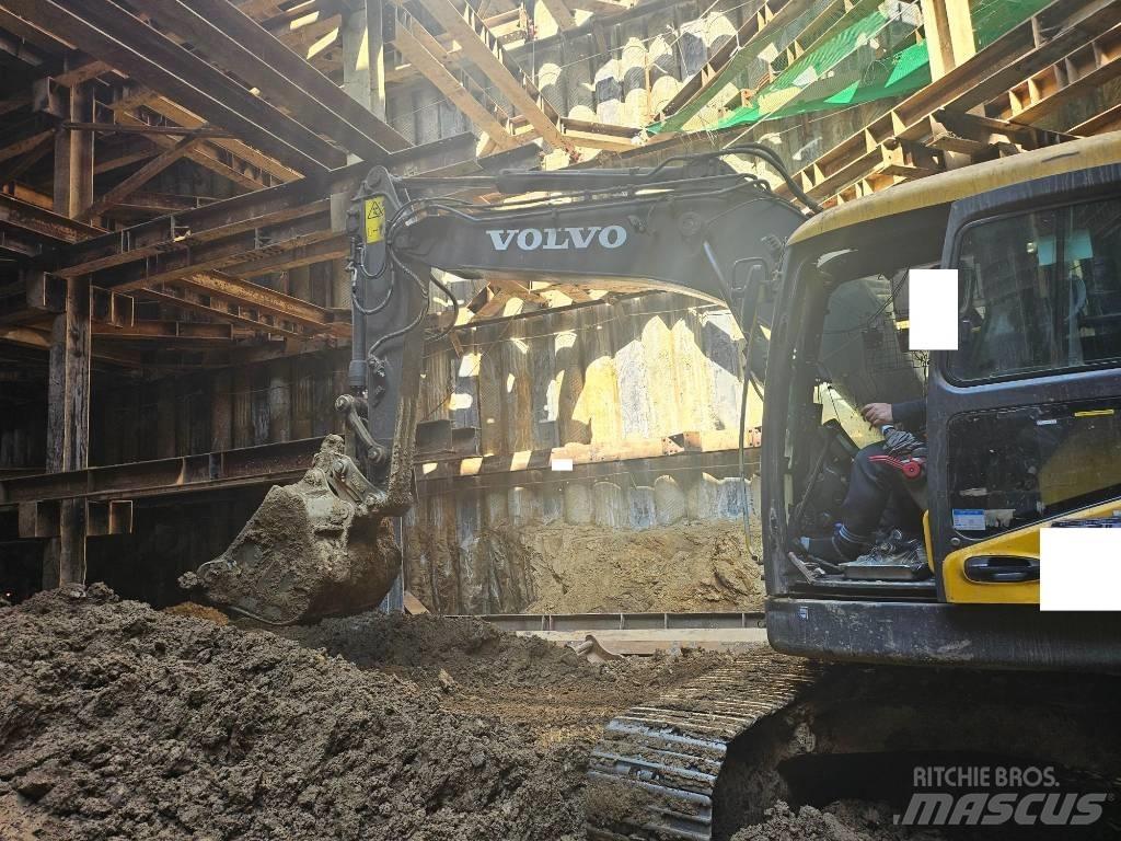 Hyundai ECR145C Середні екскаватори 7т. - 12т.