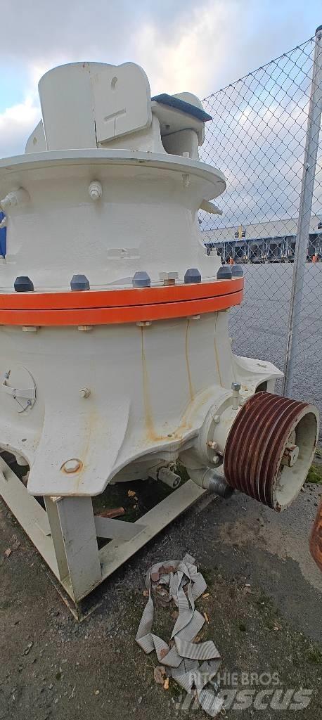 Metso LT 220 GP Роздрібнювачі