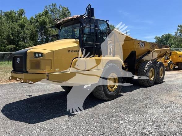 CAT 725 Зчленовані самоскиди
