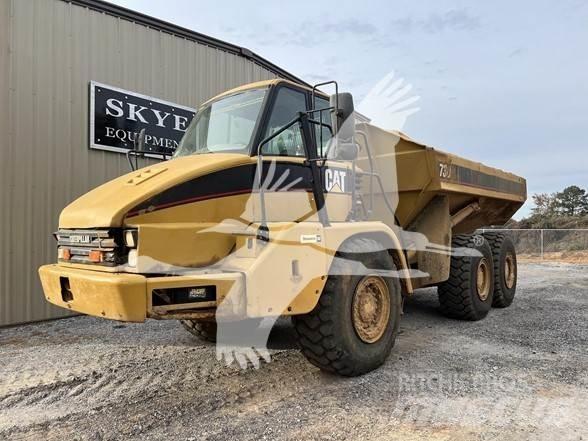 CAT 730 Зчленовані самоскиди