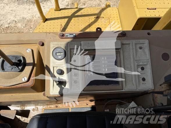 CAT 815B Грунтові котки