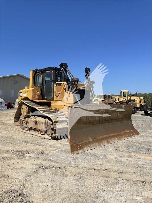 CAT D6T XL Гусеничні бульдозери