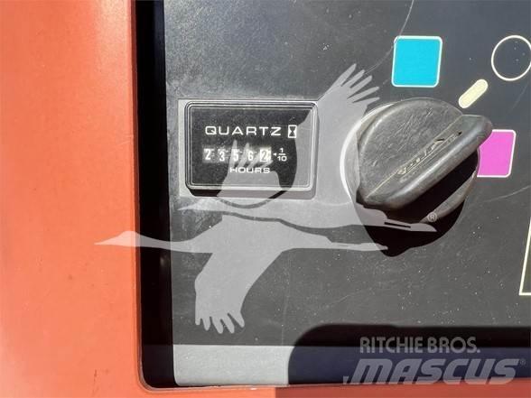 JLG 450AJ Колінчаті підйомники