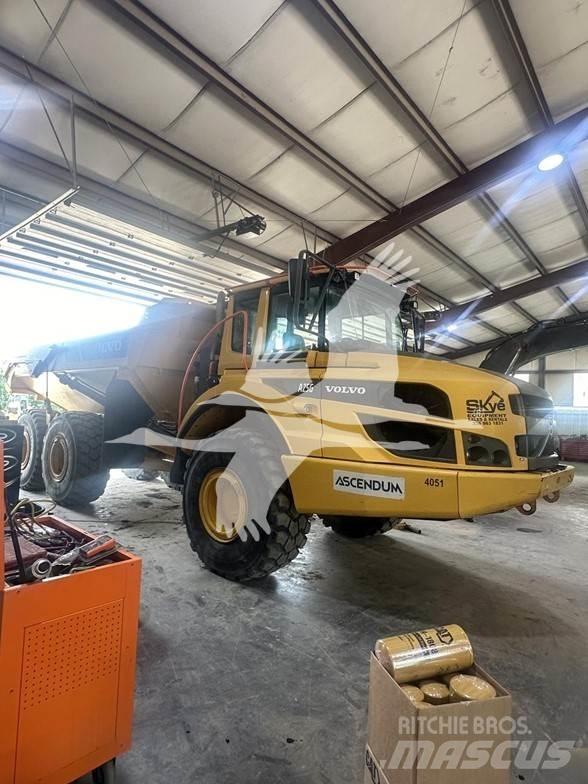 Volvo A25G Зчленовані самоскиди