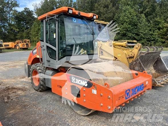 XCMG CV83PD Грунтові котки