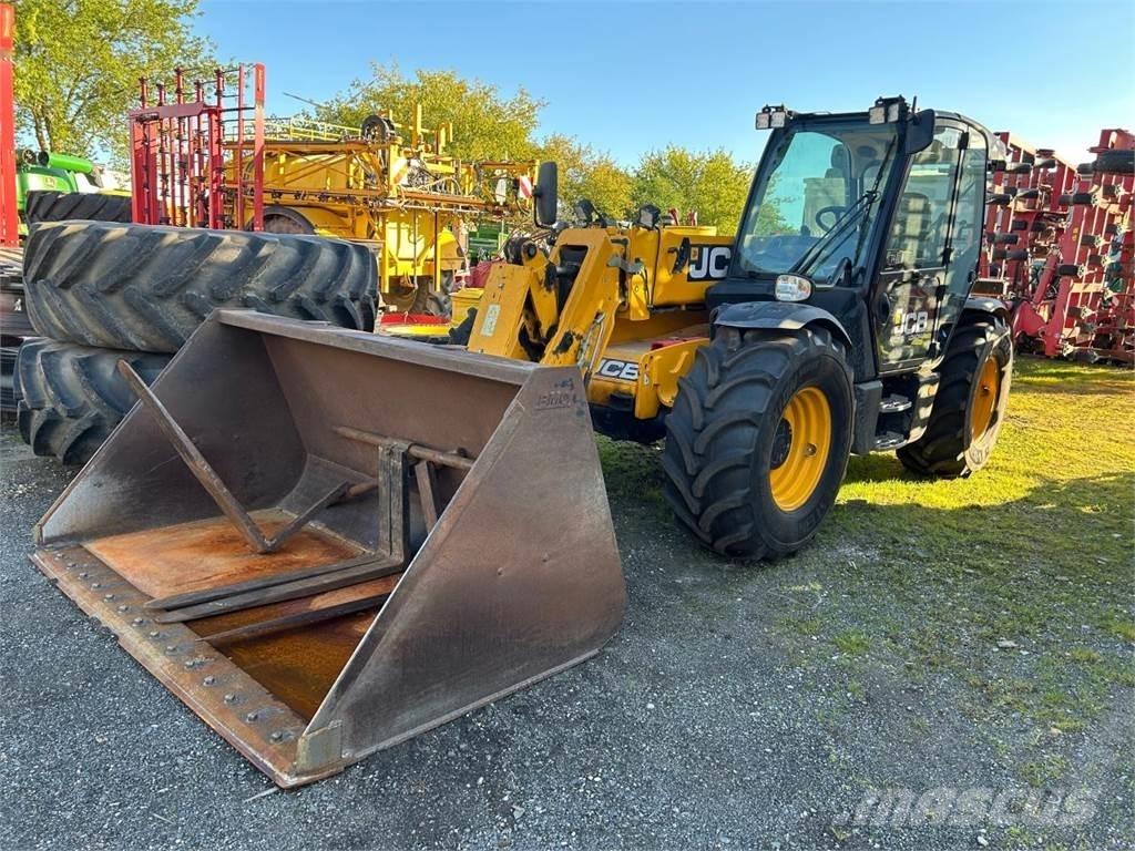 JCB 541-70 AGRIPRO Телескопічні підйомники