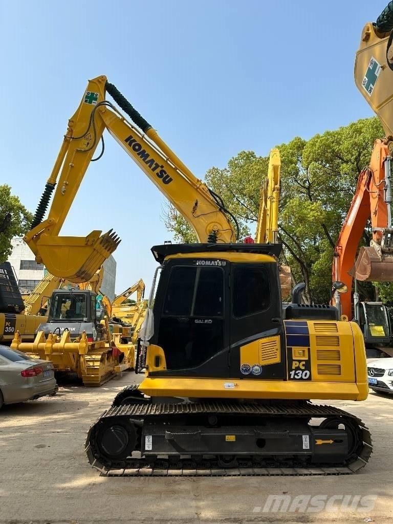 Komatsu PC 130 Гусеничні екскаватори