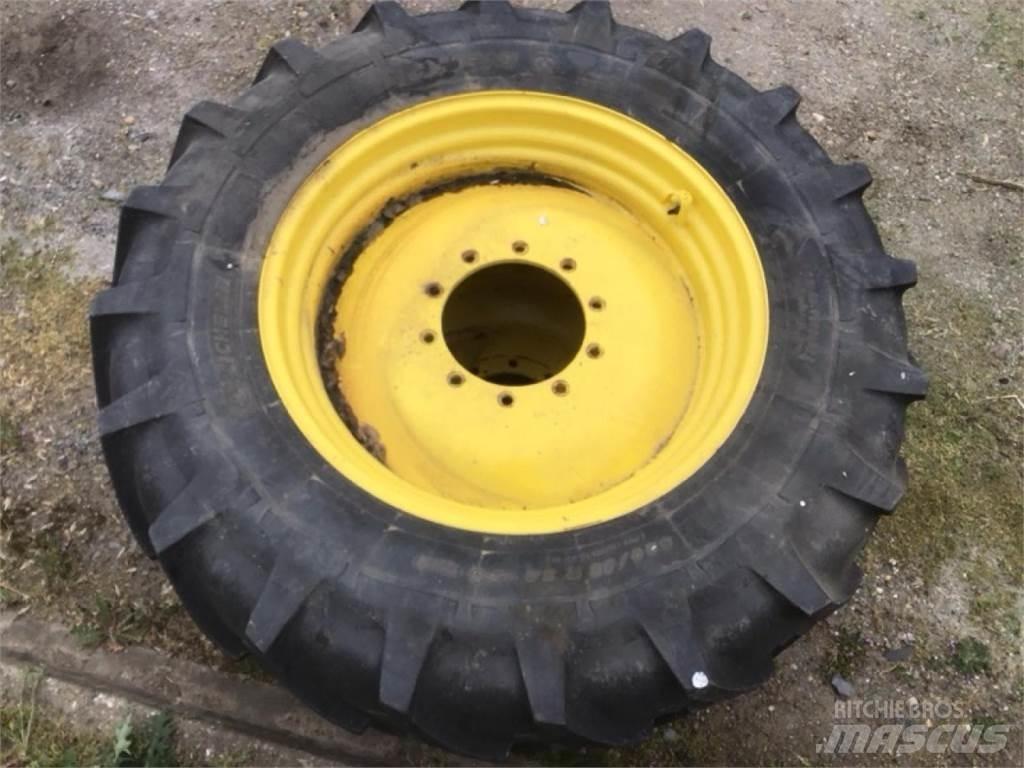 Michelin 420/85R34 Колеса