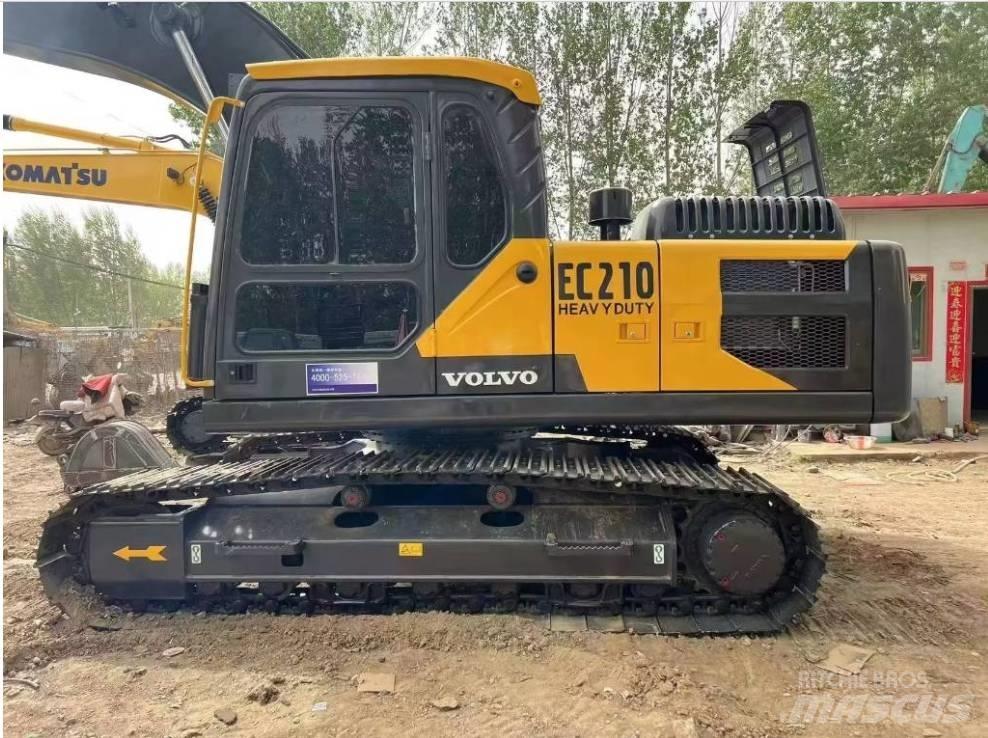 Volvo EC 210 D Гусеничні екскаватори