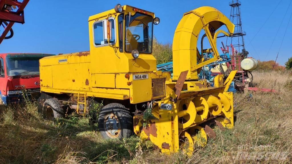 SMI 5250 Снігомітли