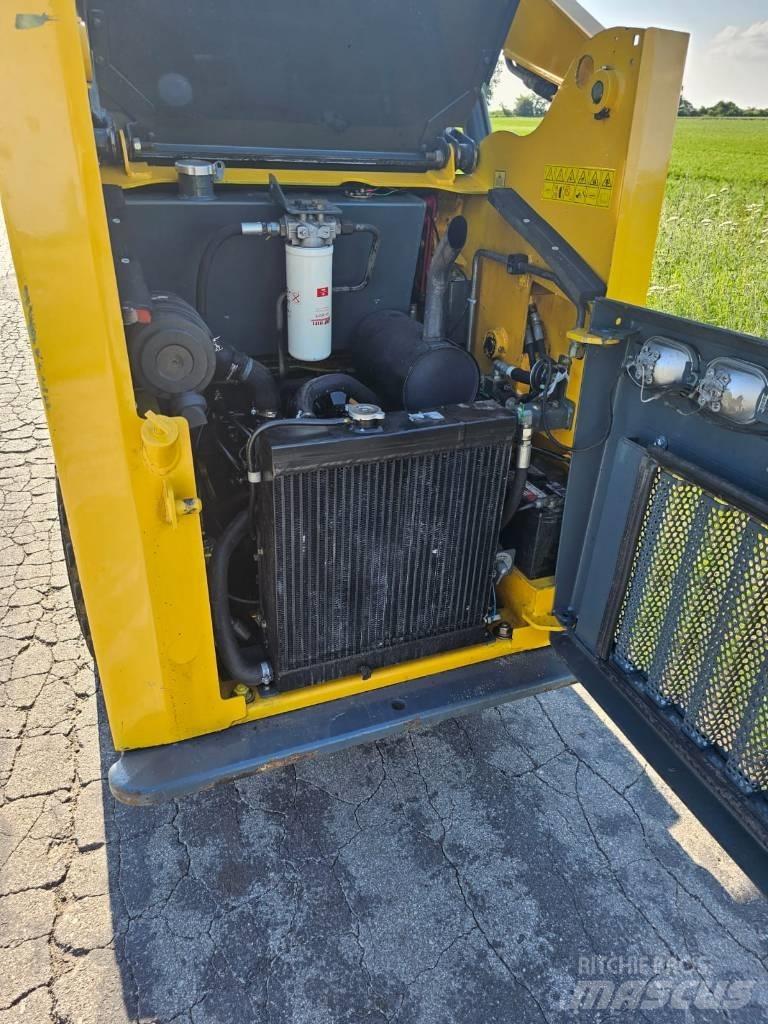 Gehl 3840 2015r Малі навантажувачі