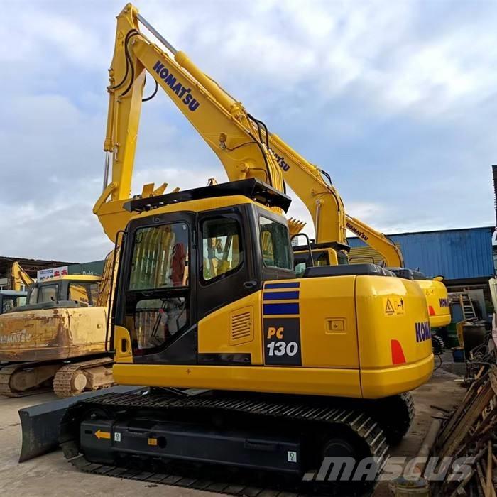Komatsu PC 130 Гусеничні екскаватори