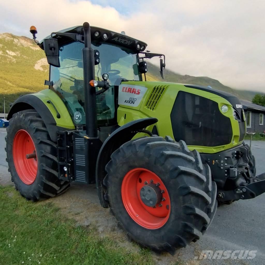 CLAAS Axion 830 Трактори