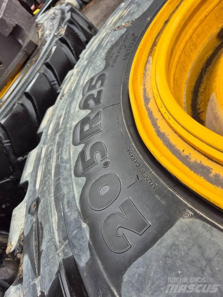 Michelin 20.5R25 Шини