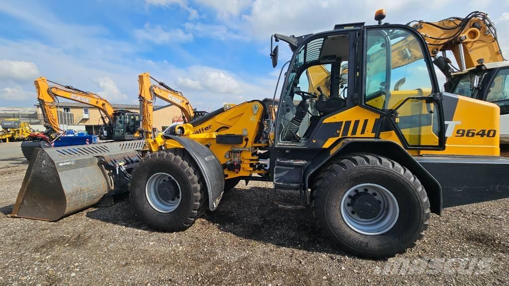 Schäffer 9640T Телескопічний навантажувач
