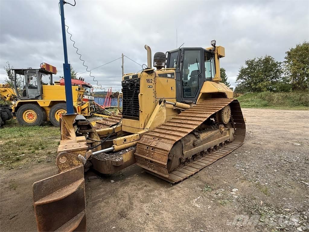 CAT D6N LGP Гусеничні бульдозери