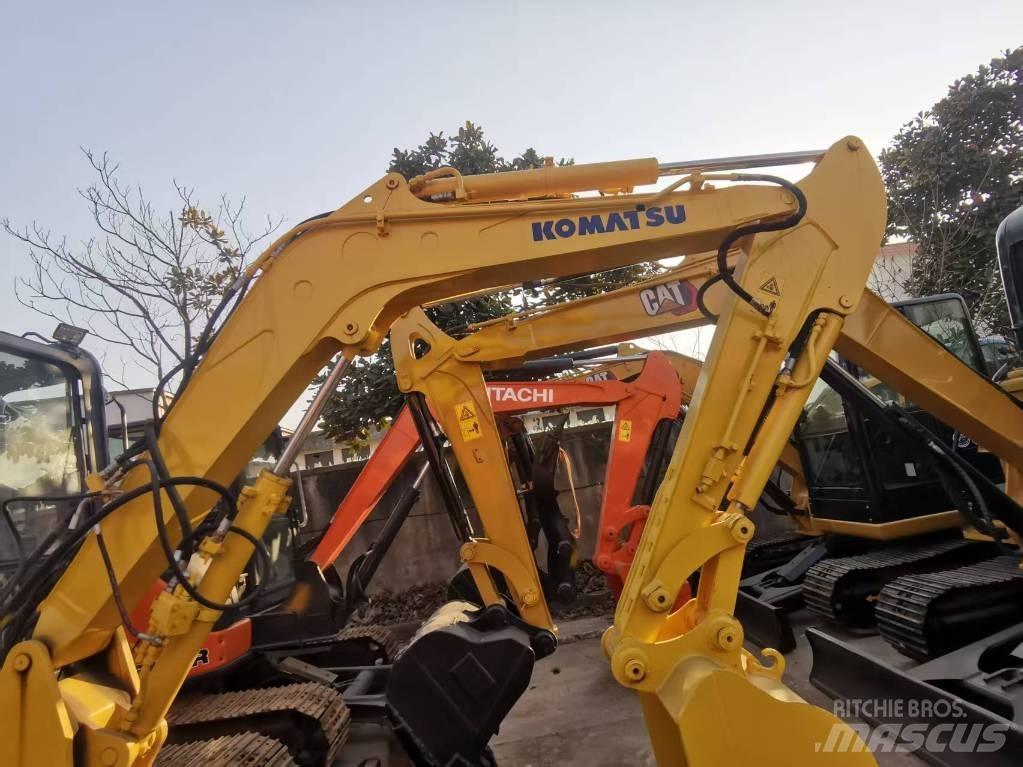 Komatsu PC55MR Гусеничні екскаватори