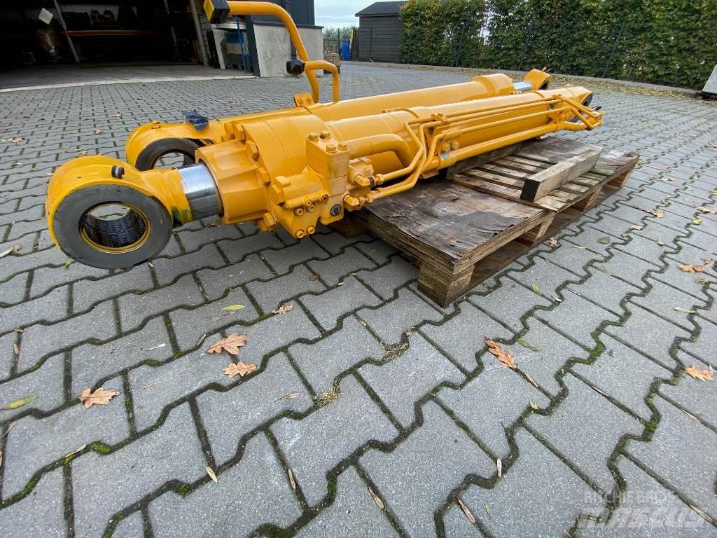 CAT 349 E Parts Гусеничні екскаватори