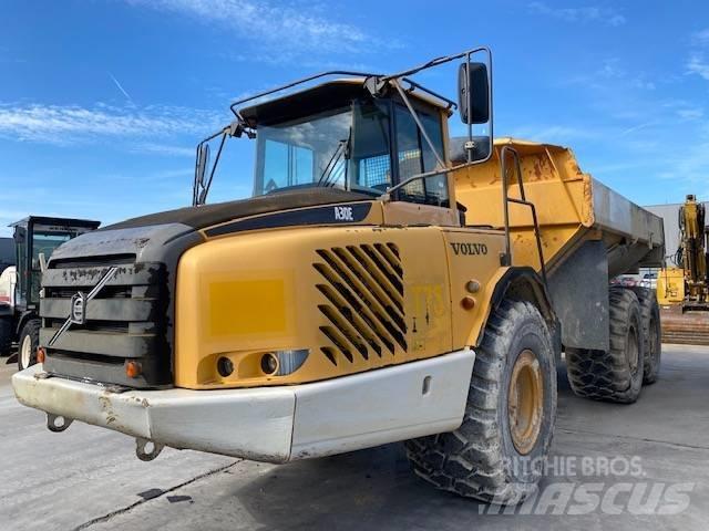 Volvo A 30 E Зчленовані самоскиди