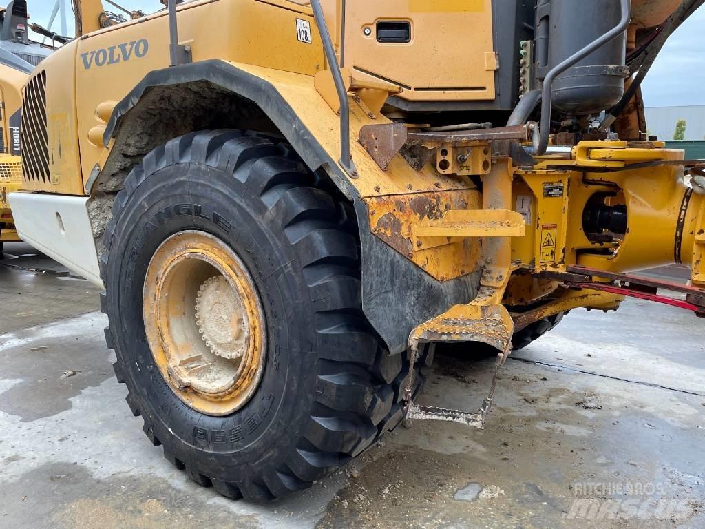 Volvo A 30 E Зчленовані самоскиди