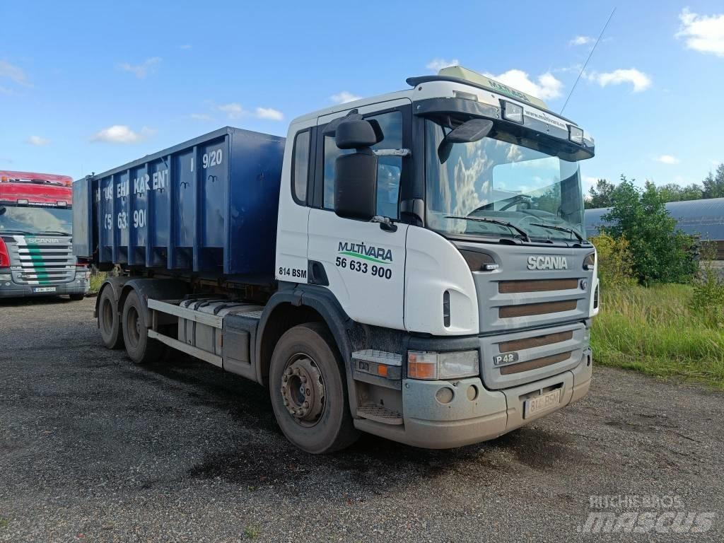 Scania P 420 Вантажівки з гаковим підйомом