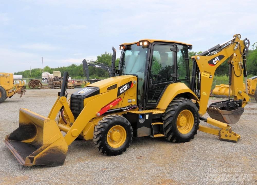 CAT 420F2 Екскаватори-навантажувачі